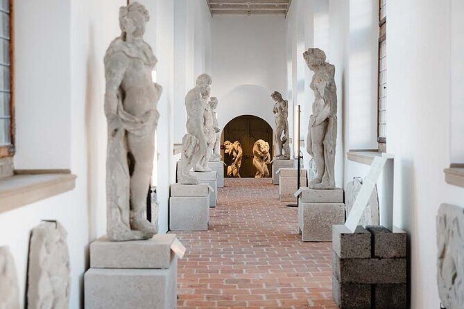 Easy Tour; Kronborg Castle and Frederiksborg Palace - FAQ