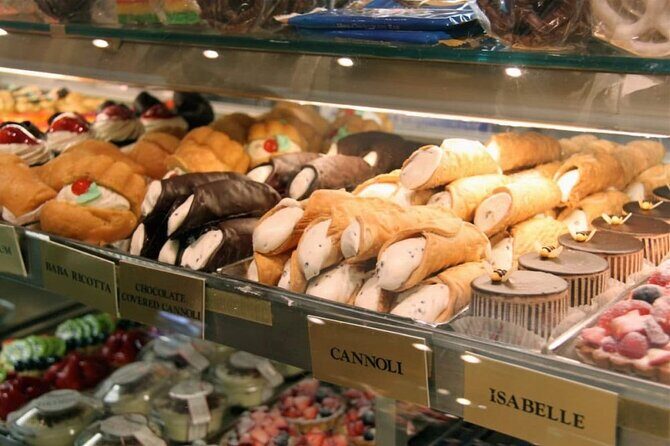 Eat 4 New York Foods and See 30 Sights Walking Tour - Introduction: Why This Tour Stands Out