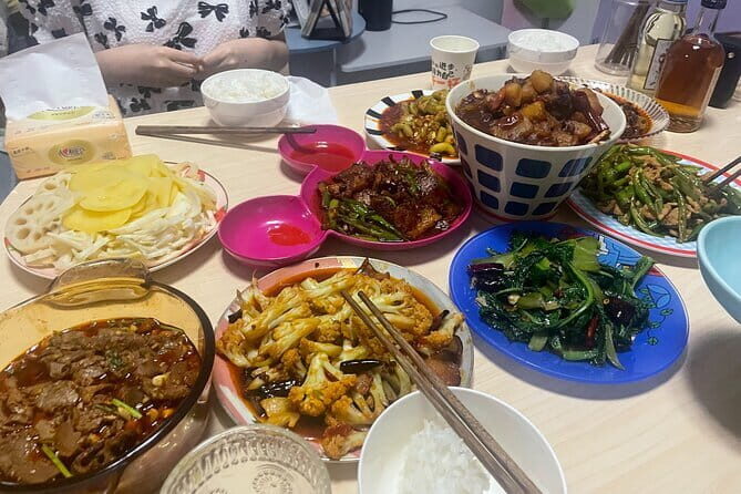Eat with Locals Chengdu Dinner Tour - The Value of the Experience