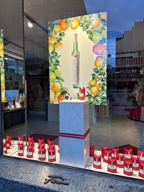 Eau de Cologne: walking tour about the fragrance of Cologne - Exploring the 4711 Store