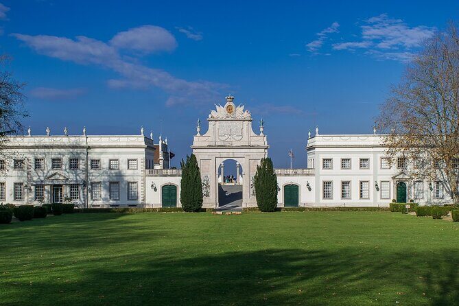 ECAR GPS/Audio guide EN ES FR IT DE DU - Who Will Enjoy This Experience Most?