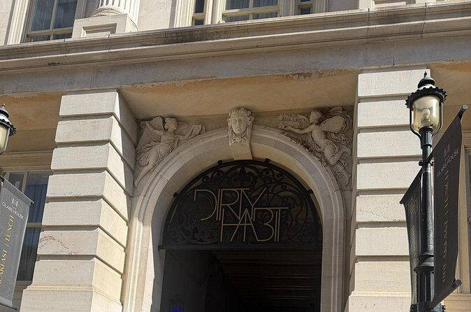 Echoes of Early Washington DC, Penn Quarter and Chinatown Tour - Group Size and Atmosphere