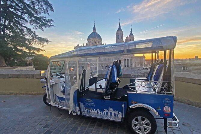 Eco Friendly Tuk Tuk Experience with the Local in Madrid - Exploring Madrid in a Sustainable Way