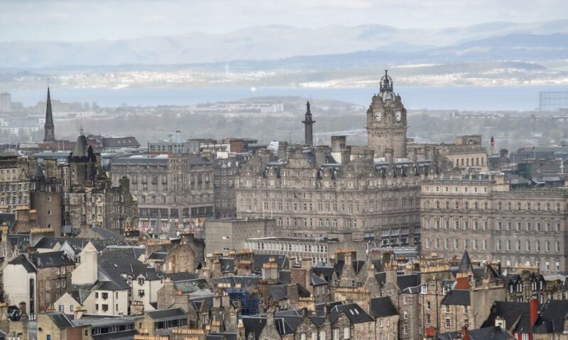 Edinburgh: 3-Hour Historical Walking Tour in Italian - Final Thoughts: Who Will Love This Tour?
