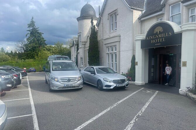 Edinburgh Airport to St Andrews plus return journey private transfer - Key Points