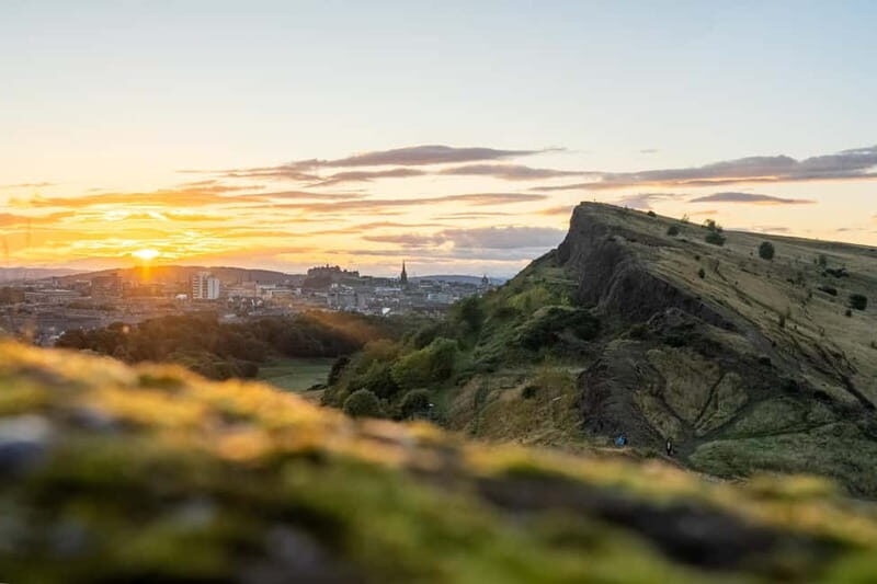 Edinburgh: Arthur's Seat Hike with Mountain Guide - Authentic Insights from Reviews