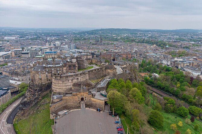 Edinburgh Castle: Guided Walking Tour with Entry Ticket - Why This Tour Stands Out
