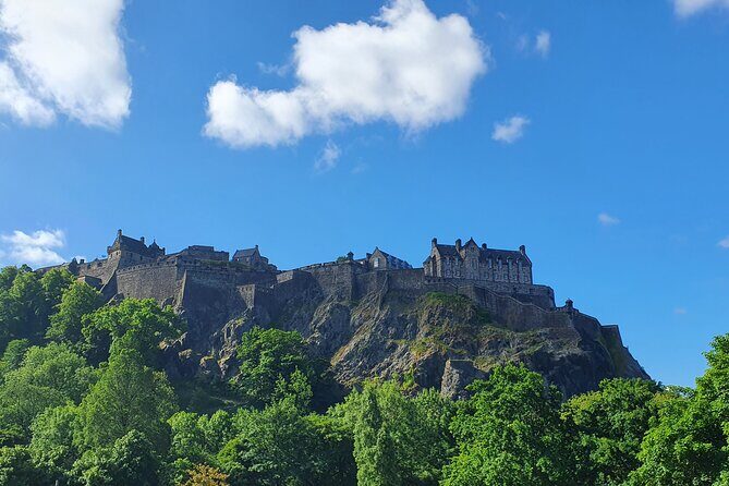 Edinburgh Castle Highlights Tour with Tickets, Map, and Guide - An in-depth look at the experience