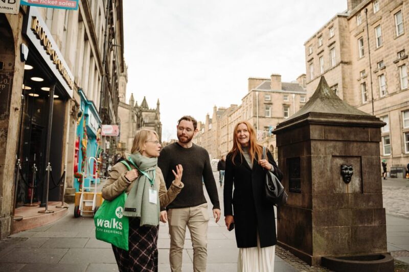 Edinburgh: Castle, Holyrood & Royal Mile Guided Tour - Key Points