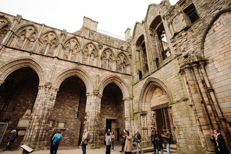 Edinburgh: Castle, Holyrood & Royal Mile Guided Tour - Value and Authenticity