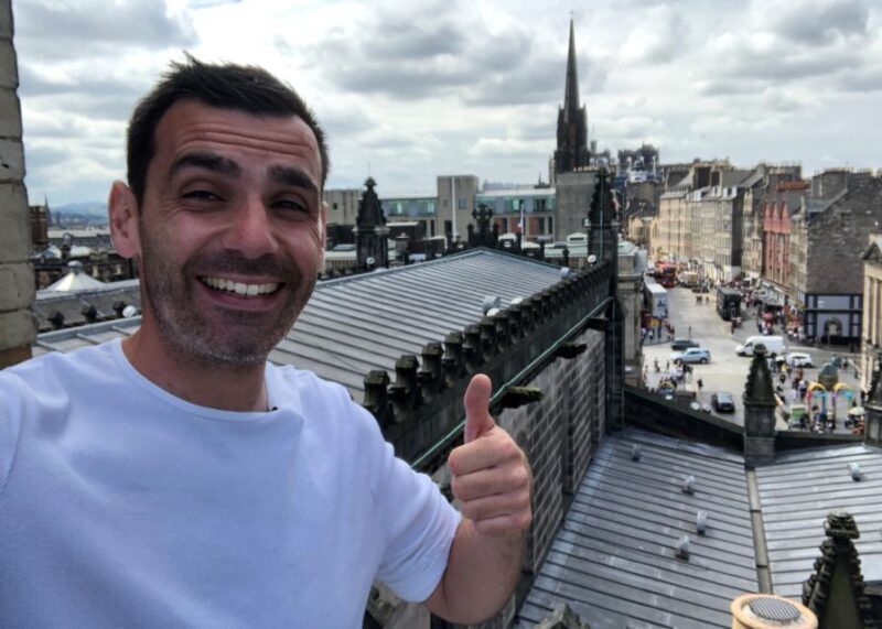 Edinburgh: Comedy Walking Tour with Professional Comedian - FAQ