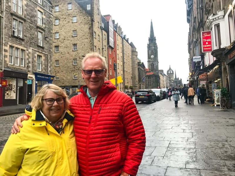 Edinburgh: Custom Highlights & Hidden Gems Tour with a Local - Key Points