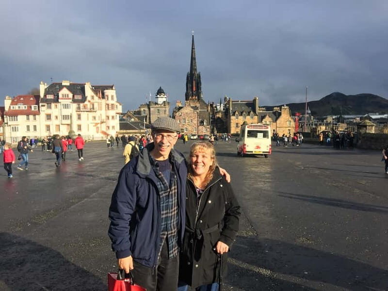 Edinburgh: Custom Highlights & Hidden Gems Tour with a Local - FAQ