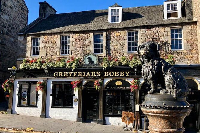 Edinburgh Experience By Car - The Details Behind the Edinburgh Car Tour