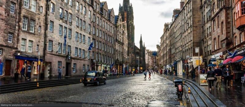 Edinburgh: Extreme Paranormal Underground Ghost Tour - Exploring the Underground Vaults