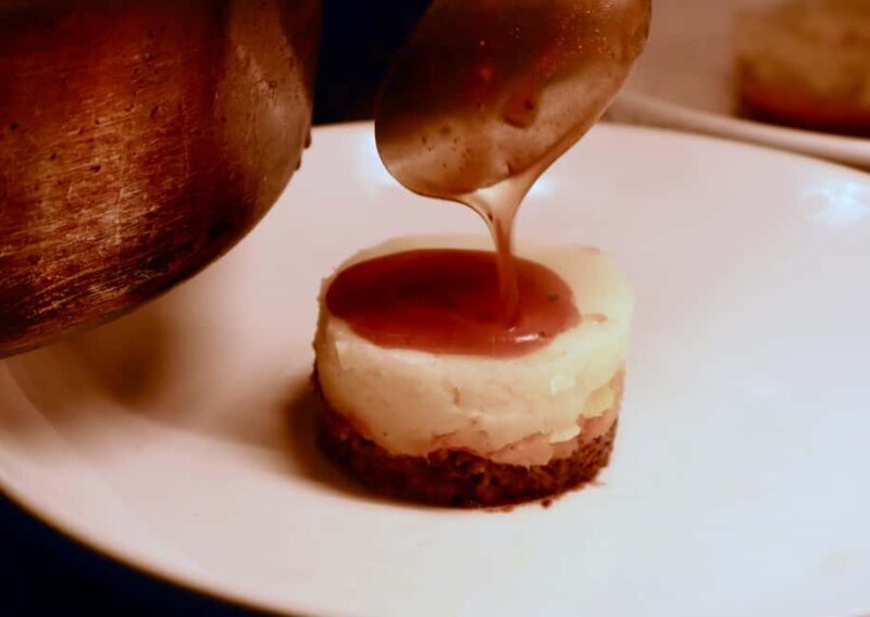 Edinburgh: Food Tour with Scotch, Haggis, Secret Dish & More - Key Points