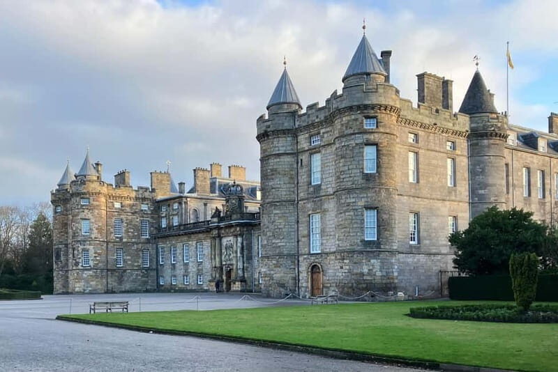 Edinburgh: Guided Hike to Arthur's Seat and Calton Hill - The Sum Up