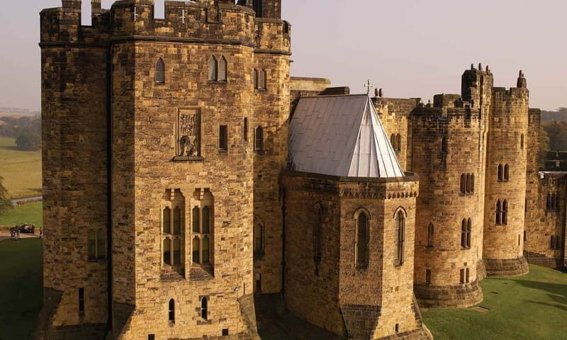 Edinburgh: Harry Potter and English Castles Tour in Spanish - A Close Look at the Itinerary and Experiences