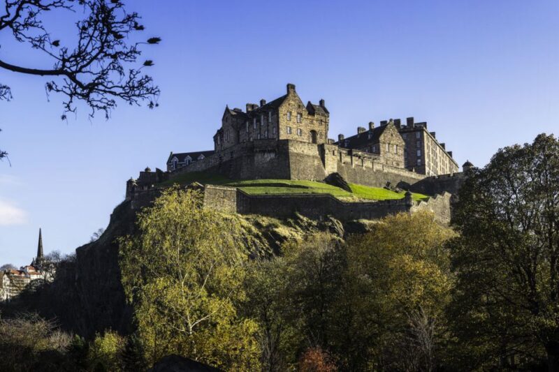 Edinburgh: Harry Potter Wizard Walking Tour, Kids Join Free - Key Points