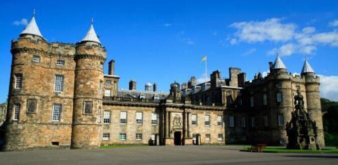 Edinburgh Hidden Gems Self-Guided Private Tour - An In-Depth Look at the Tour Experience