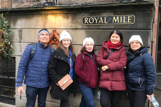 Edinburgh Highlights & Hidden Gems: Private Tour with a Local - FAQs
