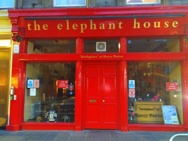 Edinburgh: Old Town History Walking Tour - Value and Practical Details