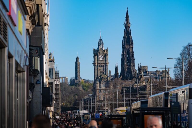 Edinburgh: Old Town History Walking Tour - Authenticity and Insider Insights