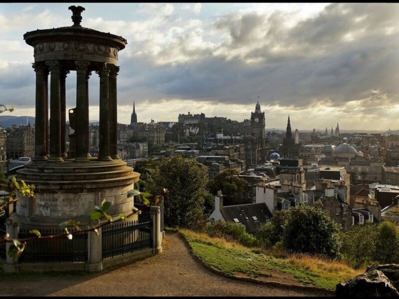 Edinburgh: Old Town Stories - Guided Walking Tour - Key Points