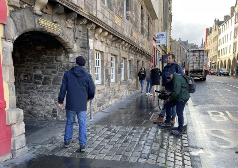 Edinburgh: Outlander Series and Jacobites Walking Tour - The Experience: A Deep Dive