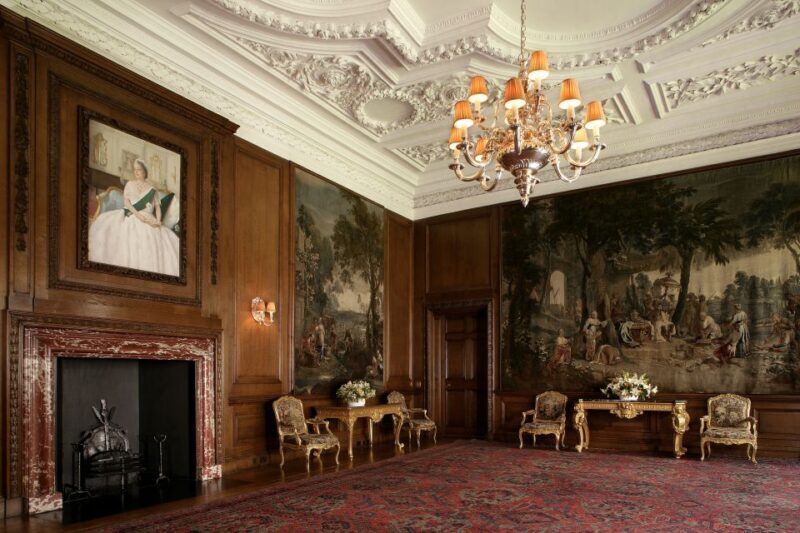 Edinburgh: Palace of Holyroodhouse Entry Ticket - The Experience: A Deep Dive into Holyroodhouse