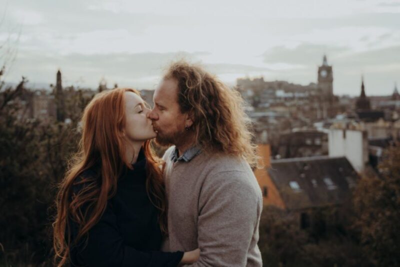 Edinburgh: Photo Shoot with a Private Vacation Photographer - An Honest Look at What to Expect from Your Edinburgh Photo Shoot