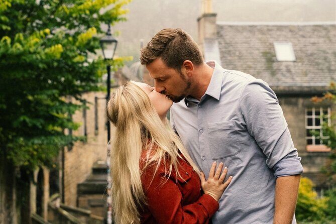Edinburgh Photoshoot for Couples, Families & Solo Travellers - The Photoshoot Experience