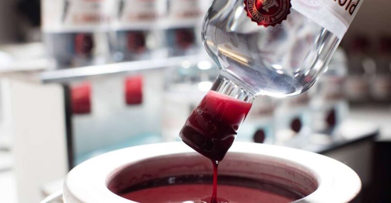 Edinburgh: Pickering's Gin Jolly Tour (Distillery & Tasting) - Authenticities & Insights from Reviewers