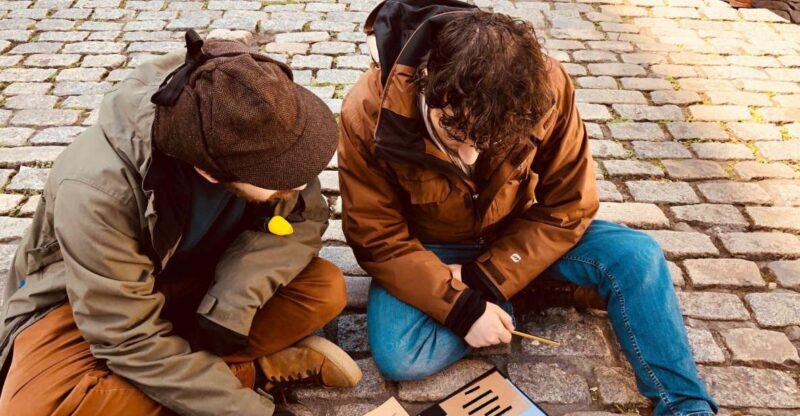 Edinburgh: Private Sherlock Holmes Adventure Tour Challenge - Practical Details and Tips