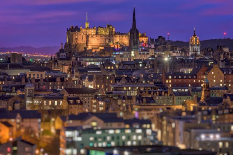 Edinburgh: Private Walking Tour - Why Choose a Private Walking Tour in Edinburgh?