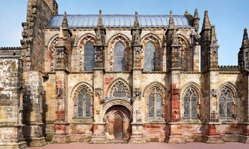 Edinburgh: Rosslyn Chapel and Hadrian's Wall Tour in Spanish - Transitioning through the Lowlands