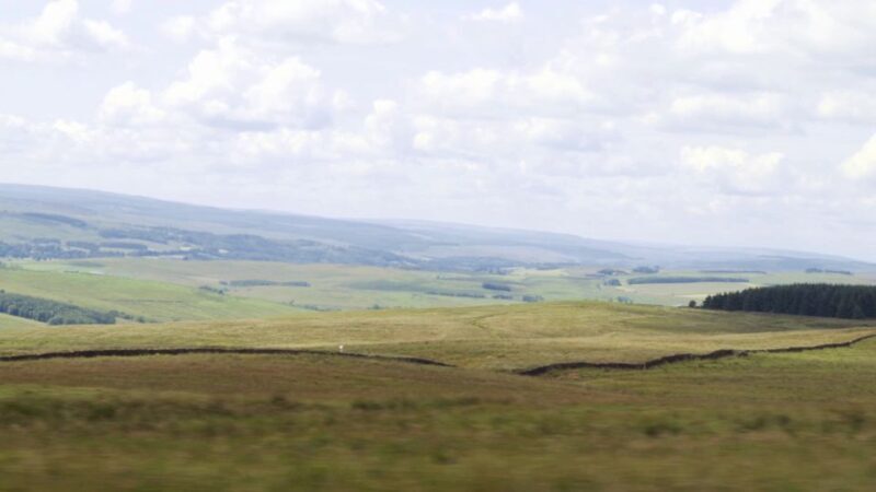 Edinburgh: Rosslyn Chapel and Hadrian's Wall Tour in Spanish - Northumberland National Park and Hadrian’s Wall