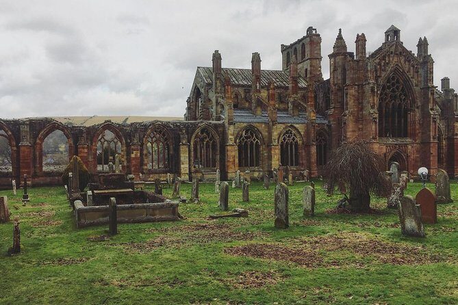 Edinburgh: Rosslyn Chapel, the Borders & Glenkinchie Distillery - An In-Depth Look at the Itinerary