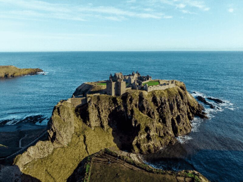 Edinburgh: St Andrews, Dunnottar Castle & Falkland Tour - Key Points