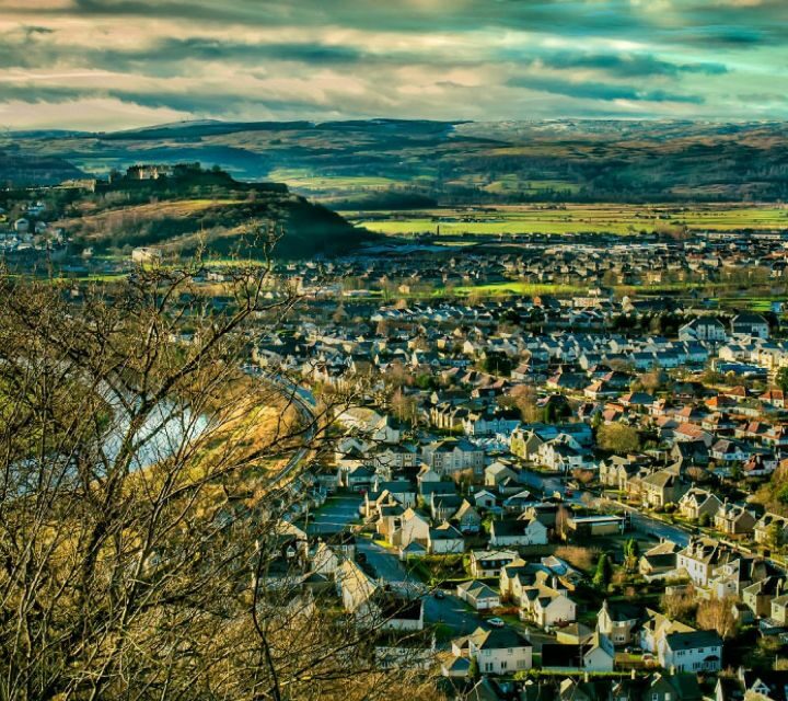 Edinburgh: Stirling, Whisky and St Andrews Tour in Spanish - FAQ