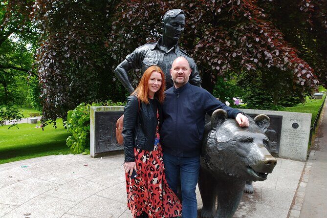 Edinburgh: The People's Story - Private Walking Tour - Princes Street Gardens: Green Space and Hidden Tales