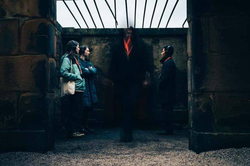 Edinburgh: Underground Vaults and Graveyard Evening Tour - A Detailed Look at What You Can Expect