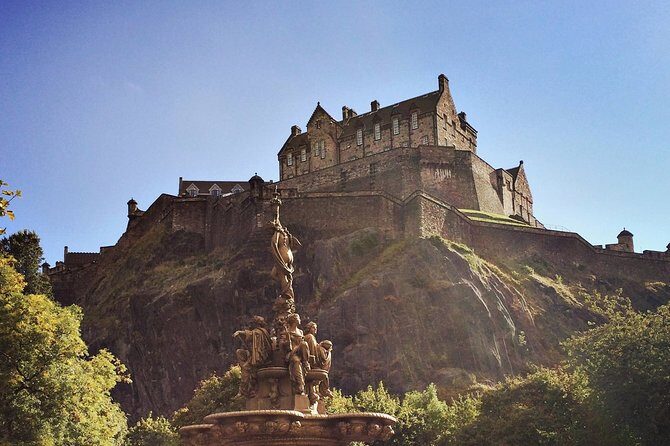 Edinburgh Unveiled: Luxury Private Driving Tour of Edinburgh - Who Is This Tour Perfect For?