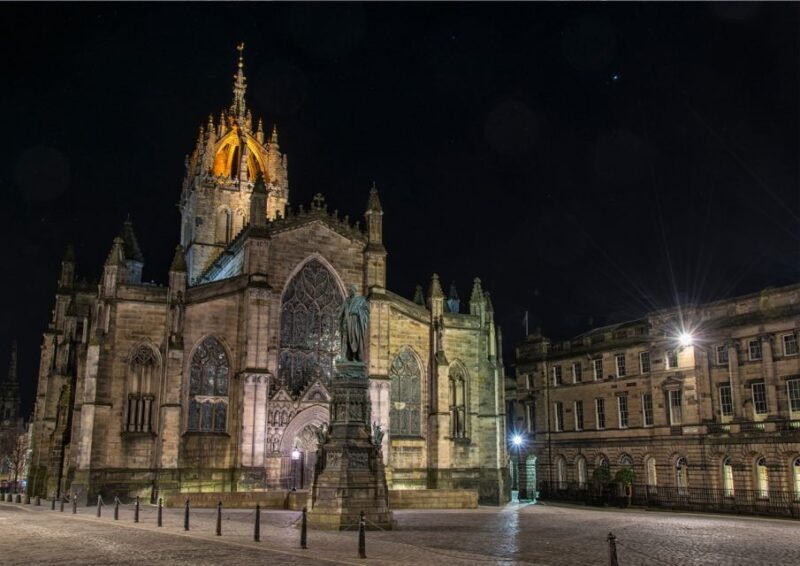 Edinburgh: Witches Old Town Walking Tour & Underground Vault - FAQ