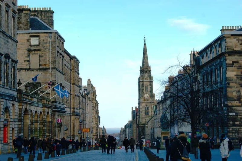 Edinburgh's must-see attractions: walking tour in French - Practical Details & Tips for Participants
