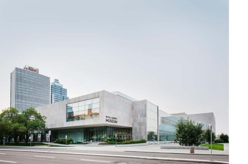 Edmonton: Museums and Muttart Conservatory Tour - FAQ