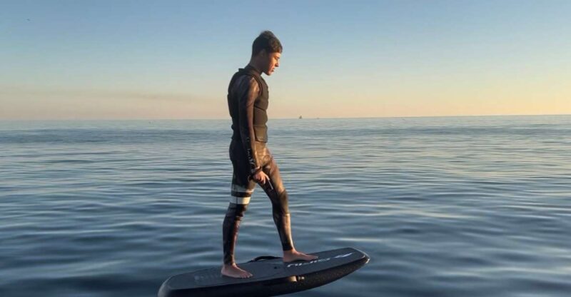 Efoil lessons in Sesimbra - Who Will Enjoy This Experience?