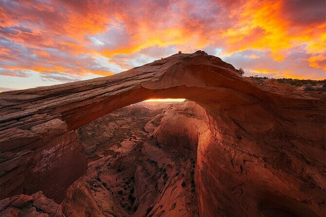 Eggshell Arch Sunset Tour - Why Consider the Eggshell Arch Sunset Tour?