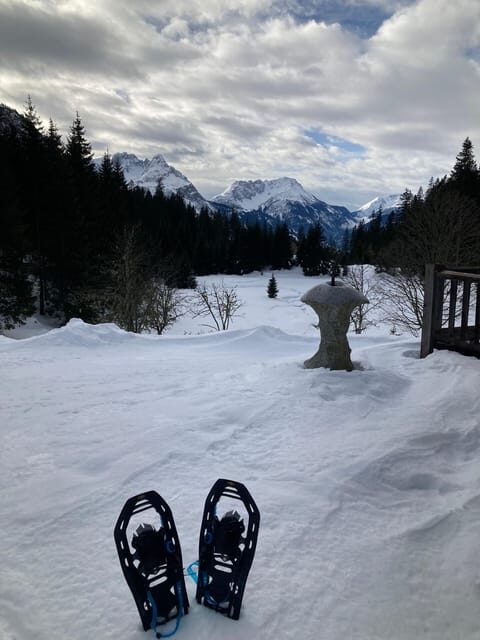 Ehrwald: Zugspitze Snowshoe Hiking Tour with Mountain Views - What’s Included and What to Bring