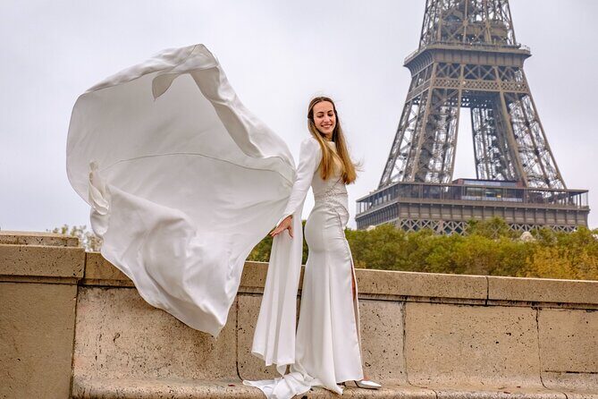 Eiffel Tower Photoshoot - The Value: Is it Worth the Price?